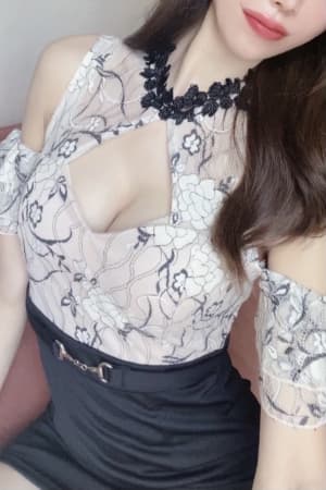 えみり