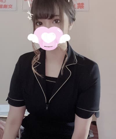 東 桃奈