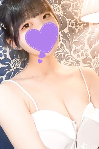 唯波 りあ