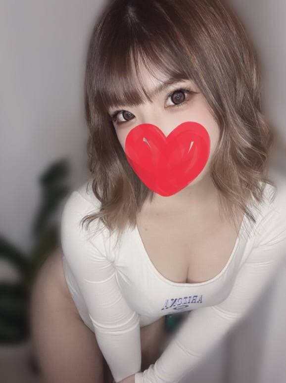 蕨 はな