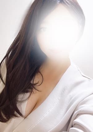七瀬 なな
