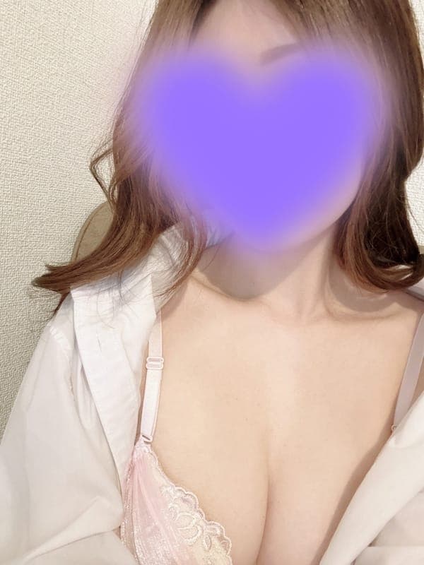 愛由