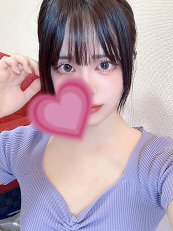 成田 ちなつ