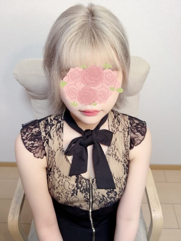 胡桃 しおり