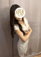 白井 ゆあ