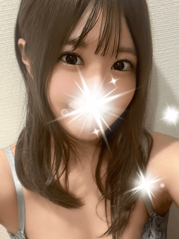 有栖 ゆずは