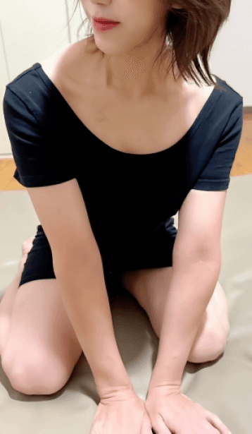 河村 あや