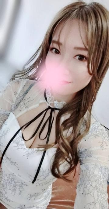 新山 りえ