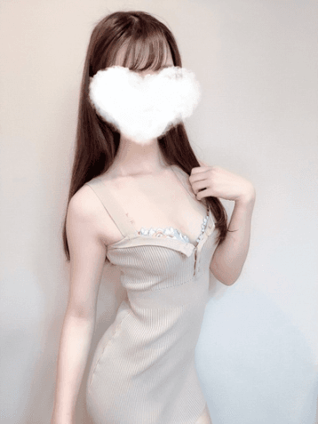 芹沢 ゆあ