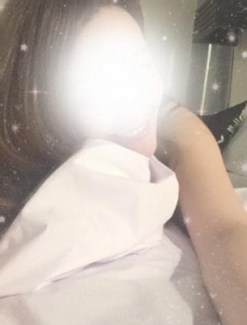 小春 すみれ