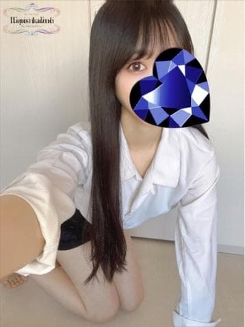四ツ葉 なな