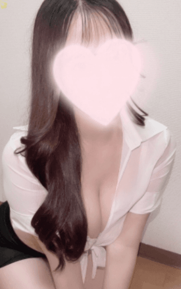 美月 ももか