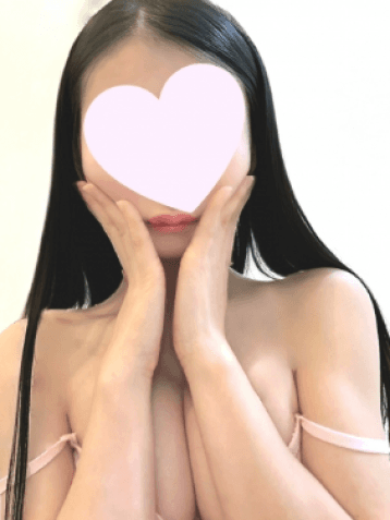 四葉 月