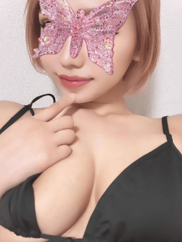 上野 もえ