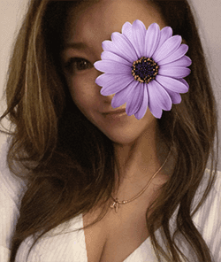 結城 りな