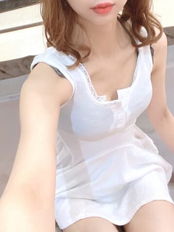 青木 かれん