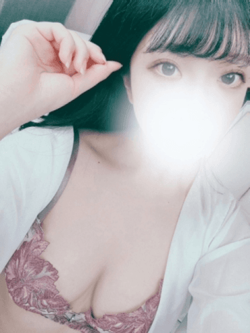 美空 ねね