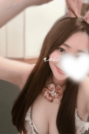 梨紗華 れい