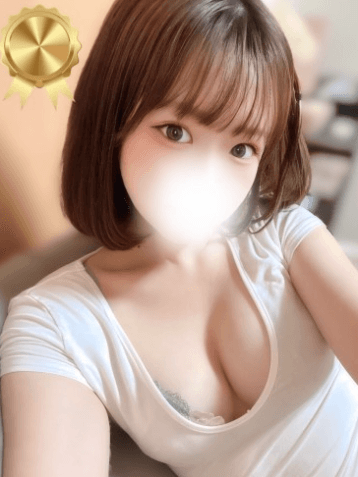 月野 ひな