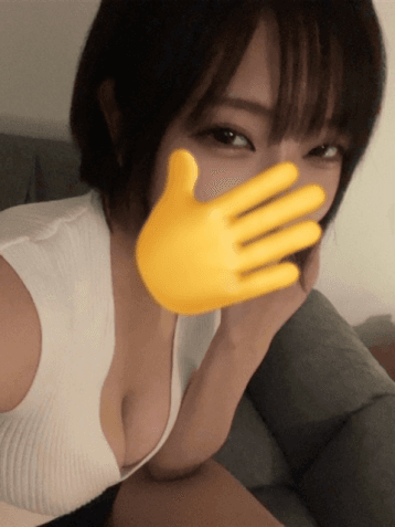 雨音 ゆな