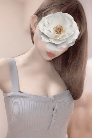 朝比奈 ひな