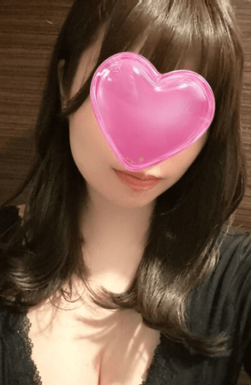 花村 ひな