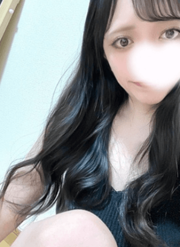 優希 さりな