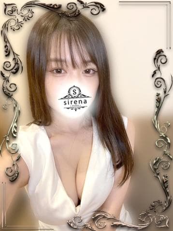山下 まりな