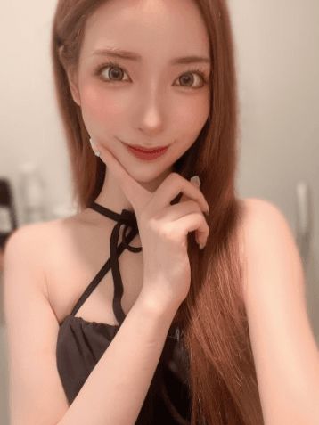 月乃 かりな
