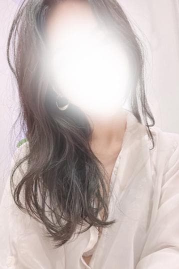 影山 まゆか