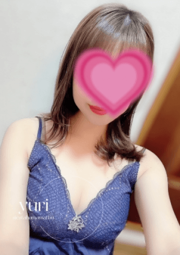 ユリ