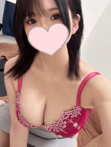 小鳥遊 もか