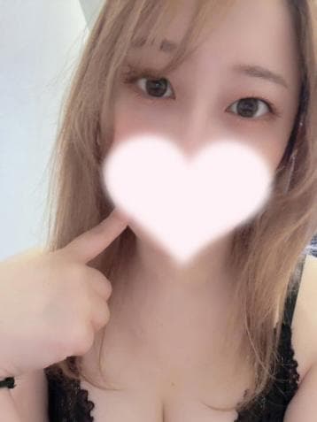 愛沢 かな