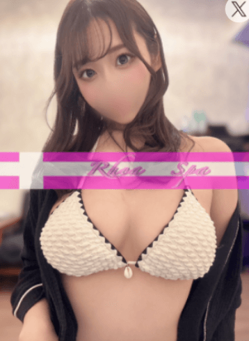 百井 まゆ