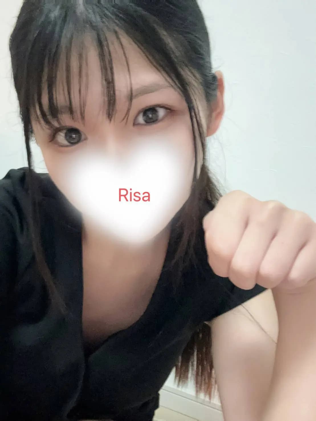 優木 りさ