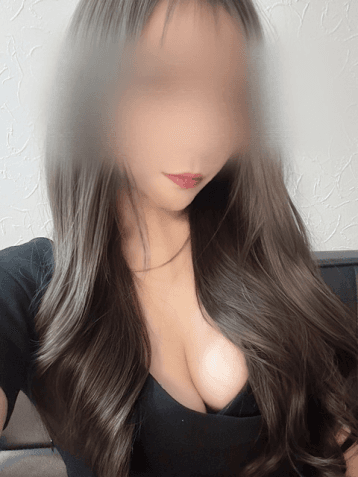 立花 綾