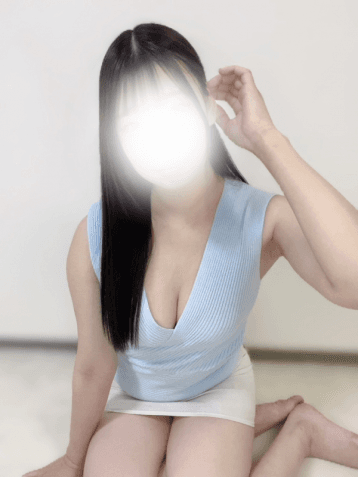 愛川 あきな