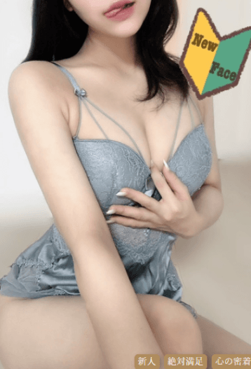 咲月 かりな