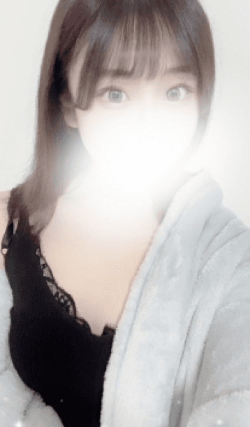 中田 ひな