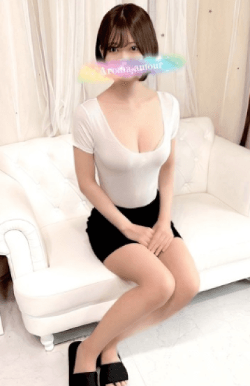 佐倉 ひなの