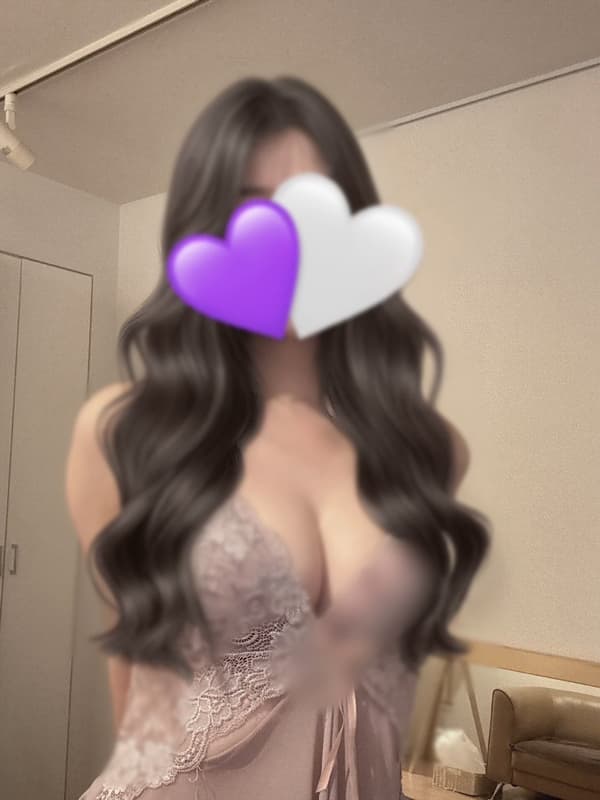 加賀美 えれん
