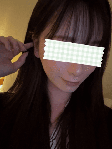 ゆりな