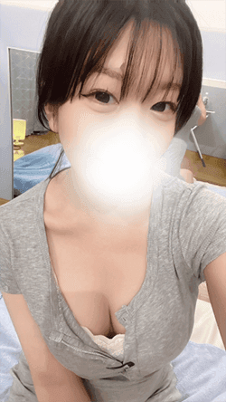 如月 なな
