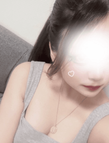 小瀧 ねね