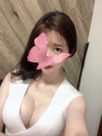 上坂 まりな