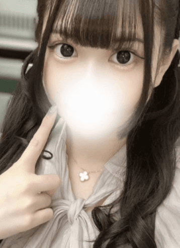 夢及 なこ
