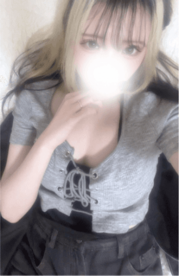櫻井 かれん