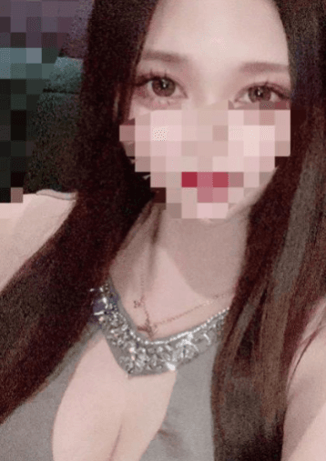 小倉 れんな