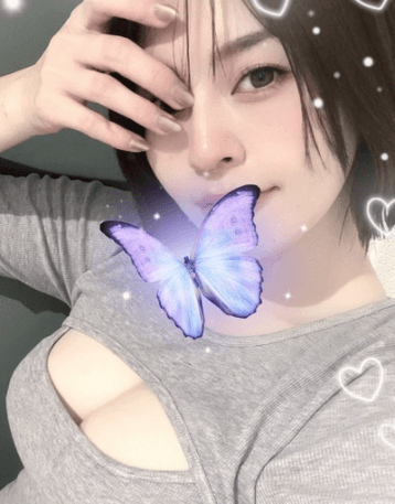 美月 さな