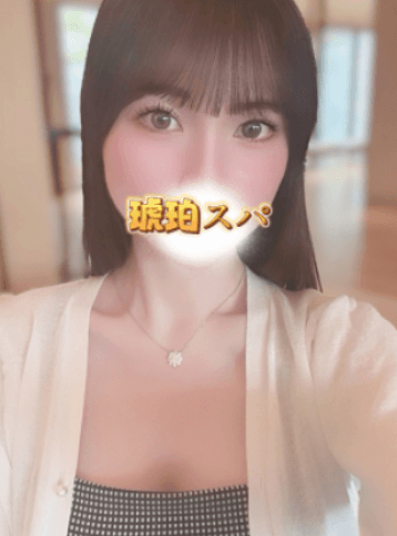 美波 もね